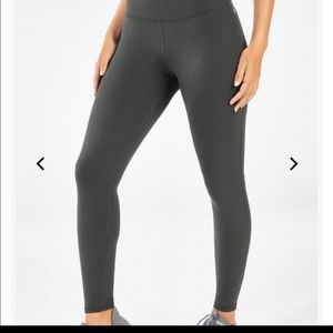 Powerhold by Fabletics
